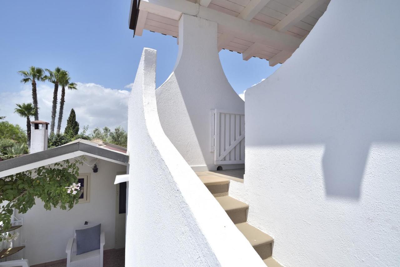 Romantic House Porto Ulisse Apartment Santa Maria Del Focallo Exterior photo