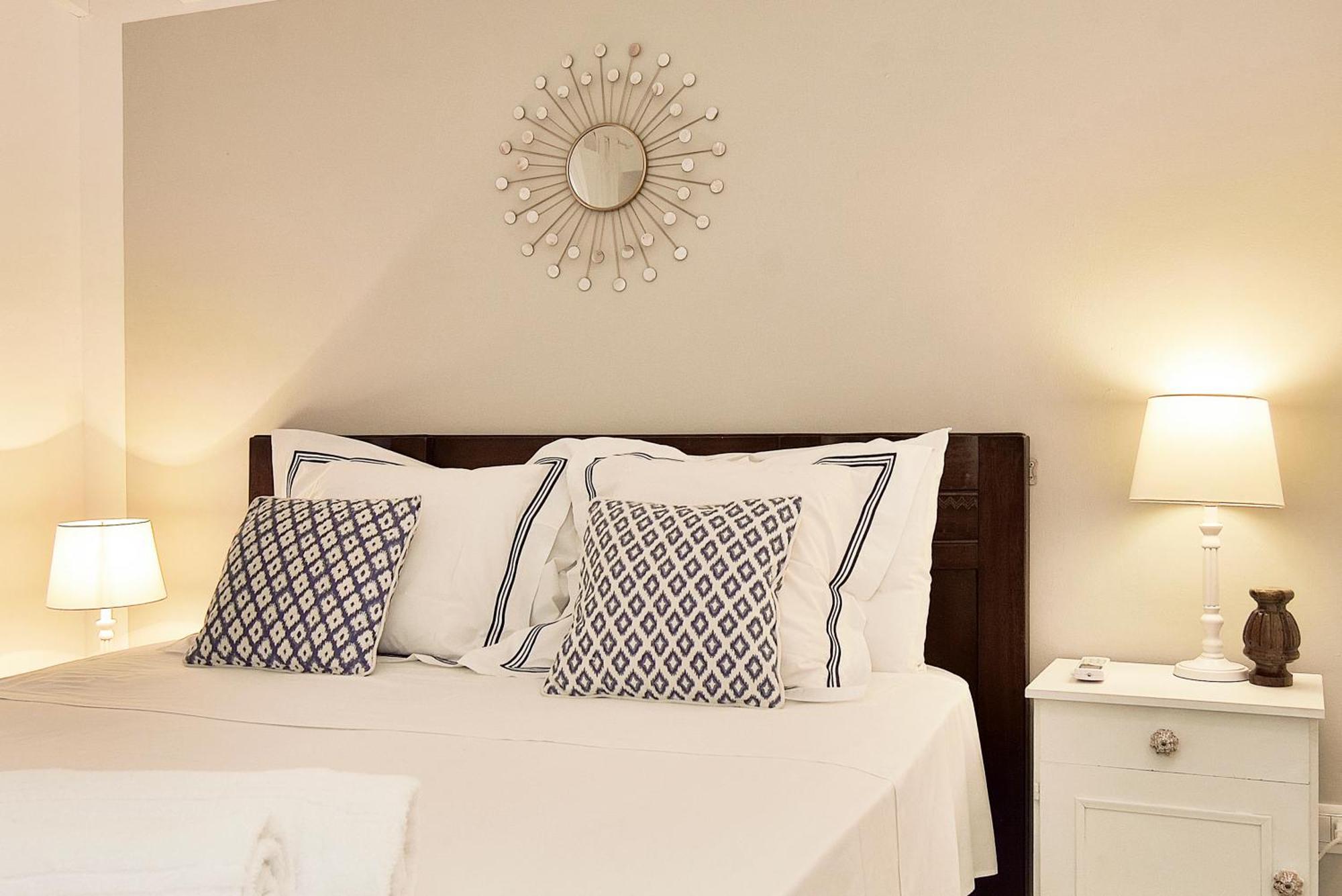 Romantic House Porto Ulisse Apartment Santa Maria Del Focallo Room photo